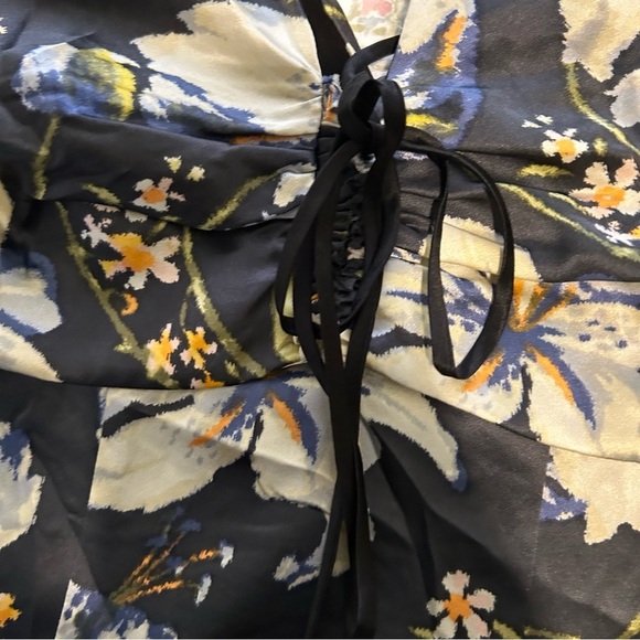 Cinq Á Sept Anders Dress size 4, new without tags - Picture 8 of 16